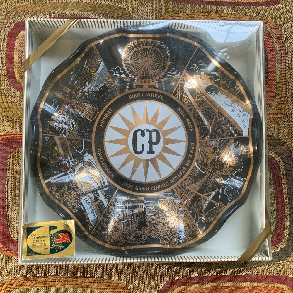 Vintage Cedar Point plate